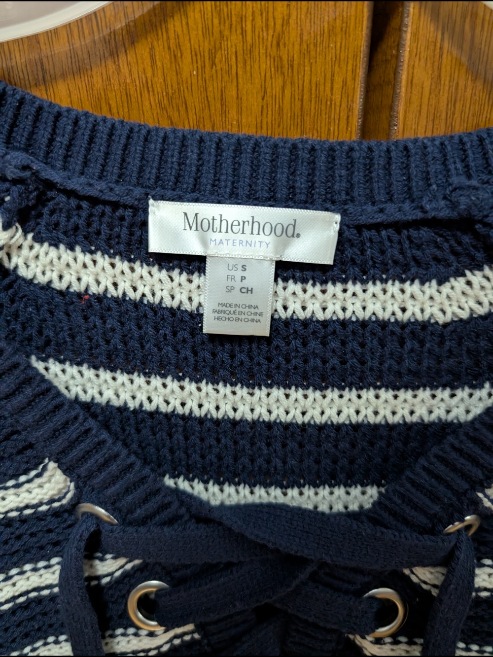 3 Maternity Sweaters - Picture 7 of 10